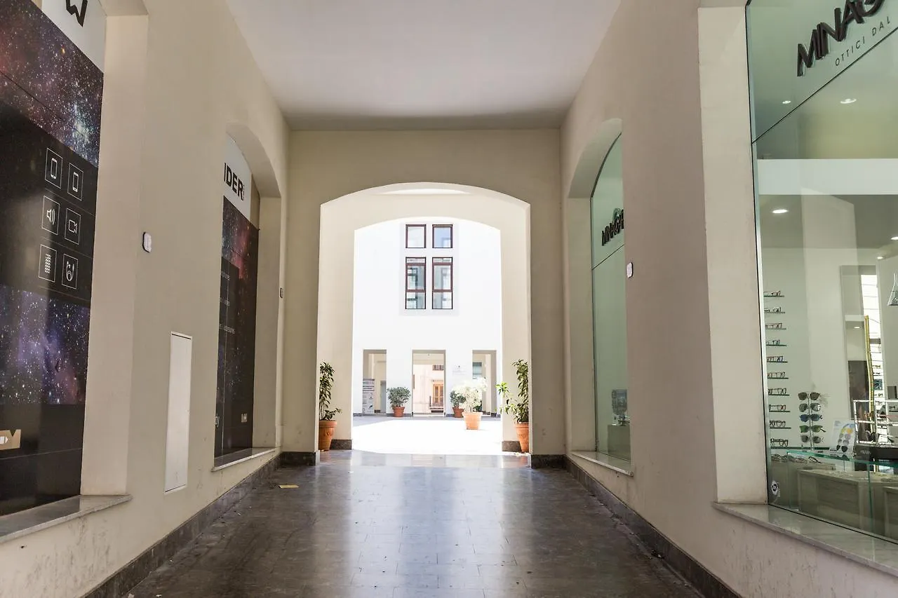 Apartment Studio C, Palazzo Quaroni Palermo Italy
